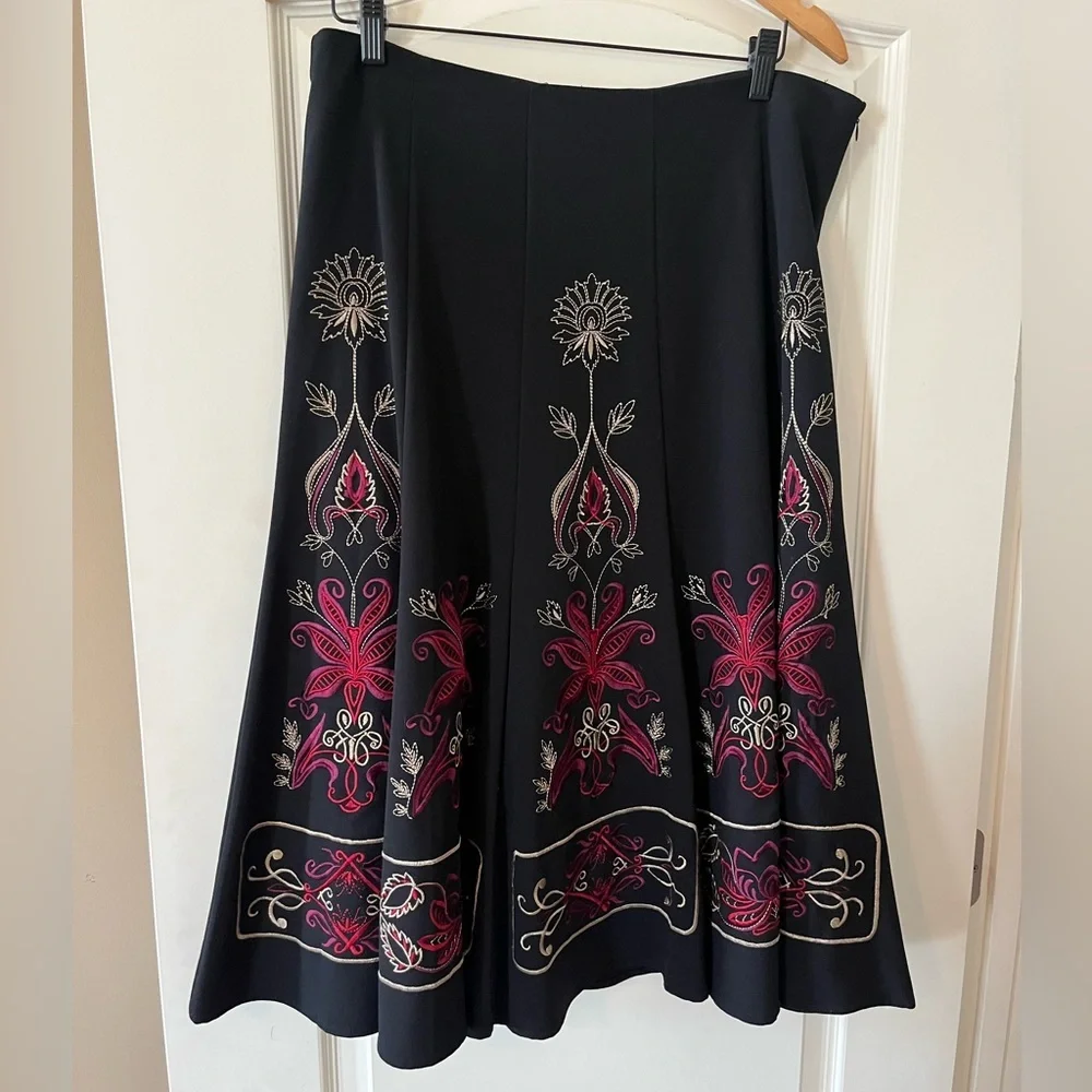 Sunny Leigh Elegant Black Patterned Mid-Length Skirt Women’s Size 14 - Picture 8 of 16
